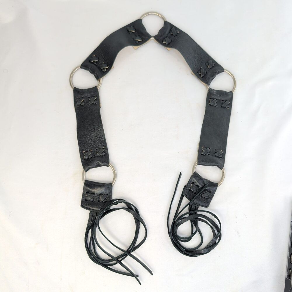Vintage Italian Leather O-Ring Link Belt Black Boho Festival Womens Tie Fringe M